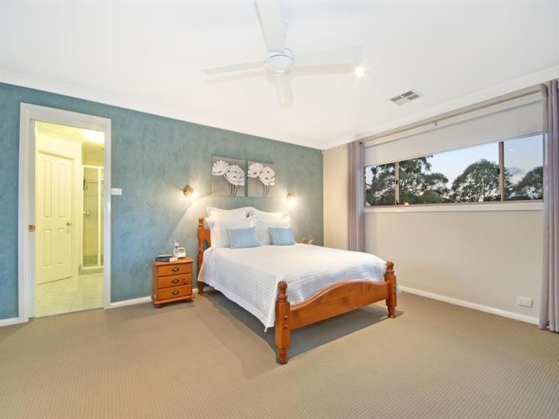 23 Erlestoke Place, Castle Hill NSW 2154