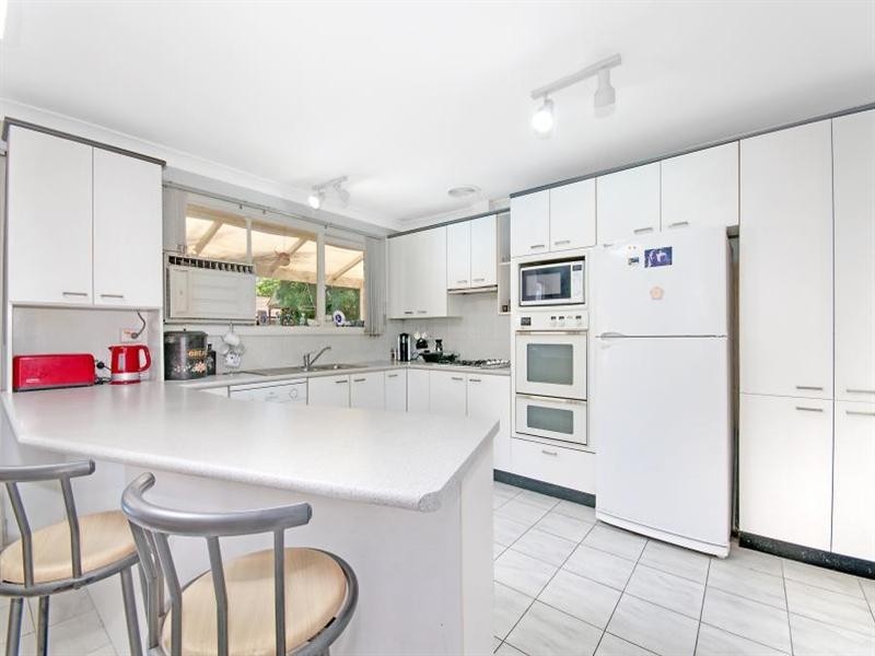 9 Dawes Place, Cherrybrook NSW 2126