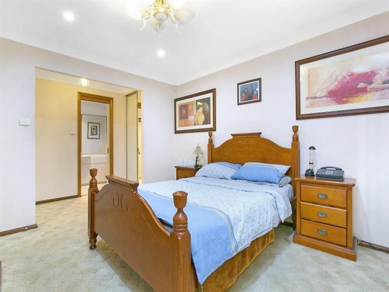 5 Brokenwood Place, Cherrybrook NSW 2126