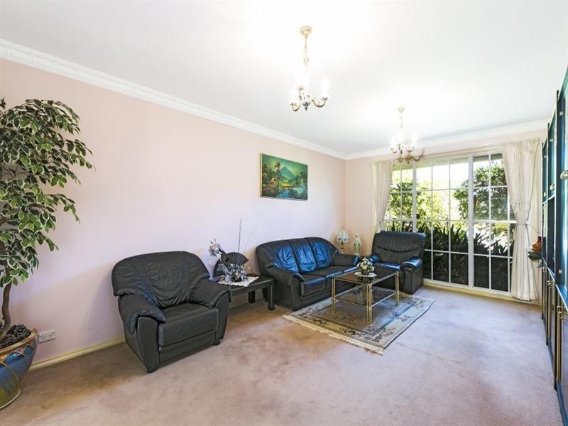 18 Penrose Avenue, Cherrybrook NSW 2126