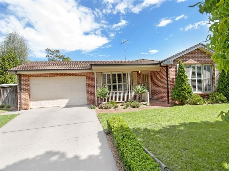 8 Woodgrove Avenue, Cherrybrook NSW 2126