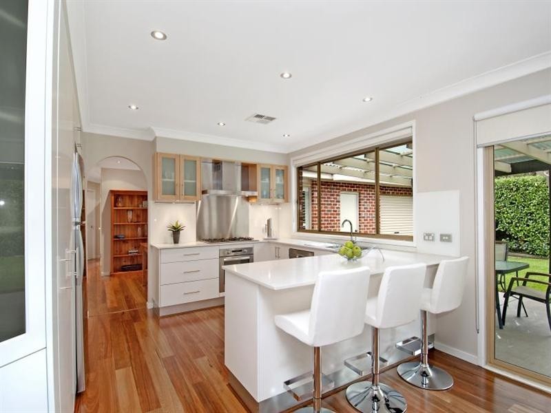 8 Woodgrove Avenue, Cherrybrook NSW 2126