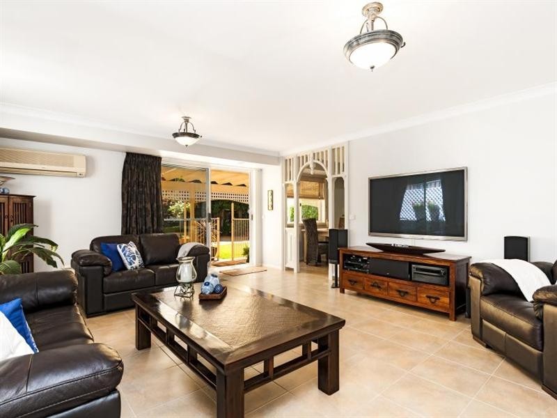 65 Thomas Wilkinson Avenue, Dural NSW 2158