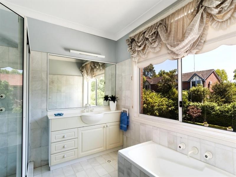 65 Thomas Wilkinson Avenue, Dural NSW 2158