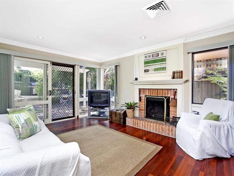 111 Francis Greenway Drive, Cherrybrook NSW 2126