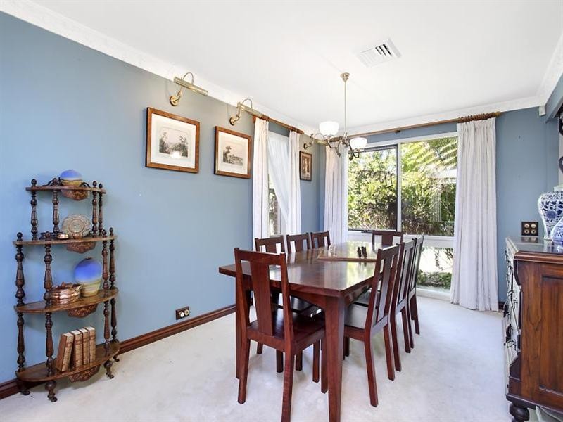 111 Francis Greenway Drive, Cherrybrook NSW 2126