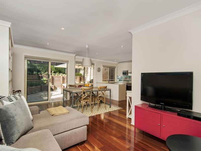 42 John Road, Cherrybrook NSW 2126