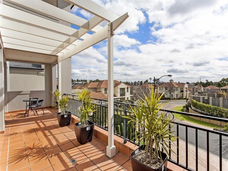 106 Linden Way, Bella Vista NSW 2153