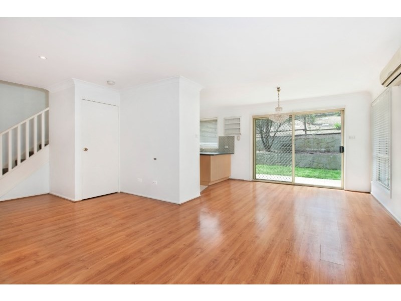 4/82 Delaney Drive, Baulkham Hills NSW 2153