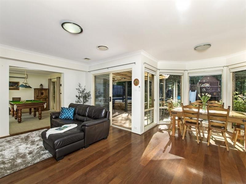 50 Fernbrook Place, Castle Hill NSW 2154