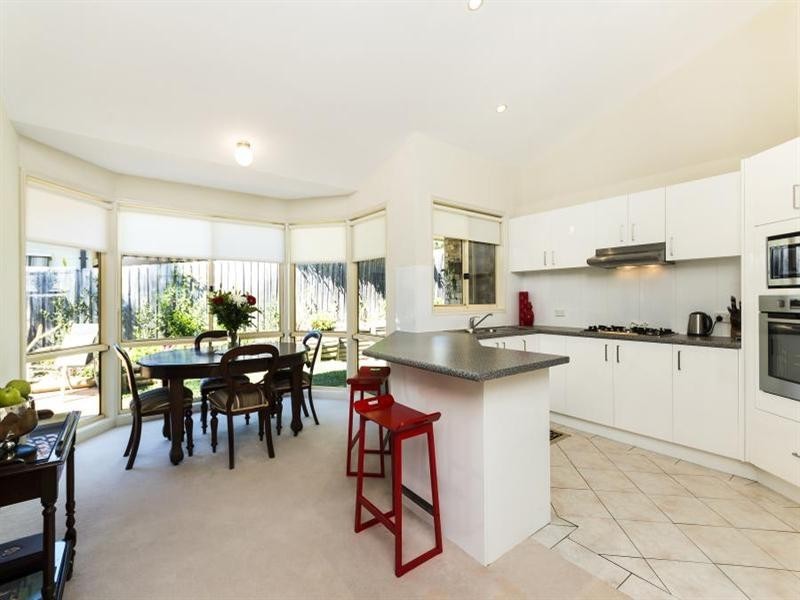2/125 Cardinal Avenue, West Pennant Hills NSW 2125