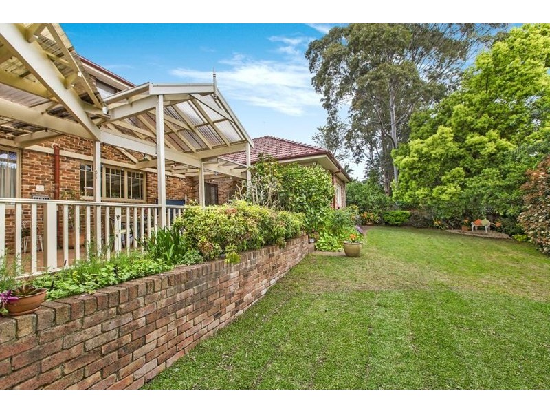 2 Harlech Court, Castle Hill NSW 2154