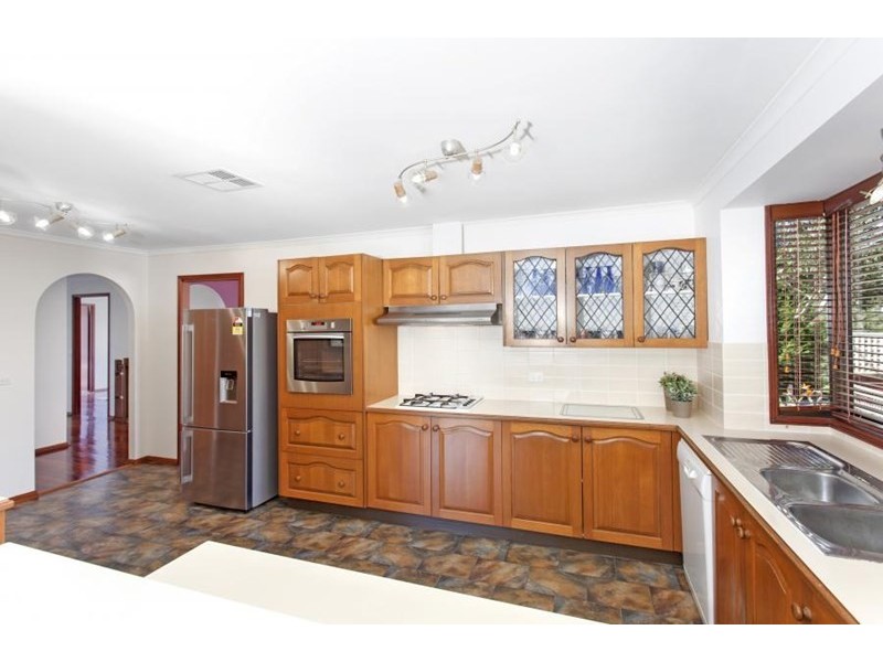 4 Beverley Place, Cherrybrook NSW 2126