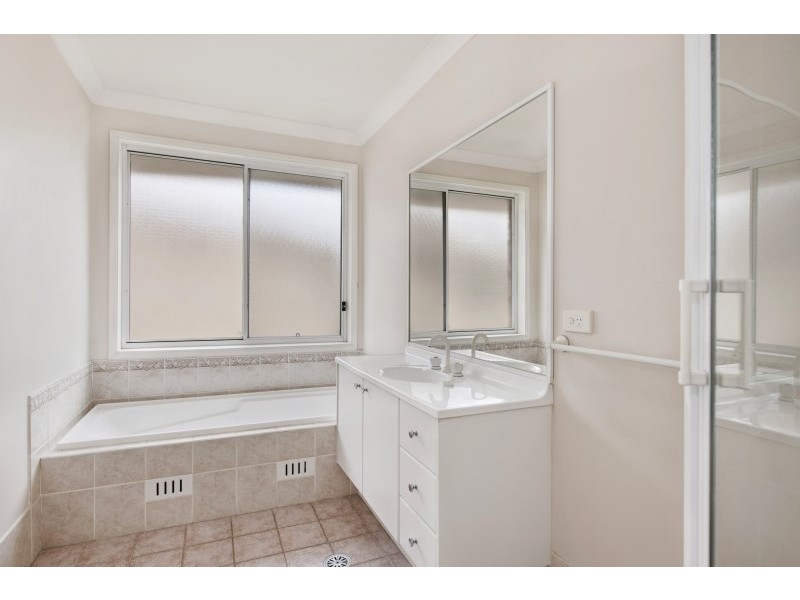 29 Macquarie Avenue, Kellyville NSW 2155