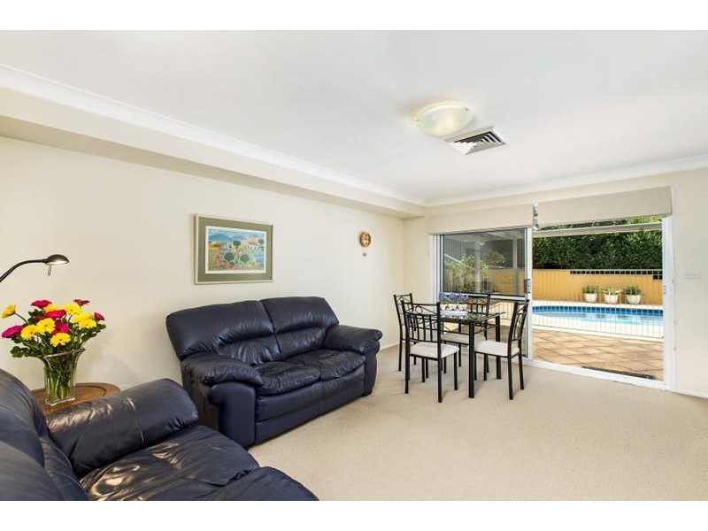 19 Riley Avenue, West Pennant Hills NSW 2125