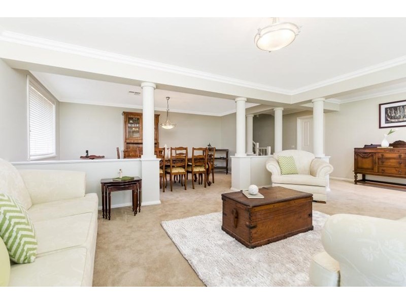 6 Hayes Avenue, Kellyville NSW 2155