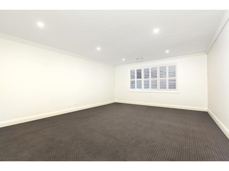 33 Glenshee Place, Glenhaven NSW 2156