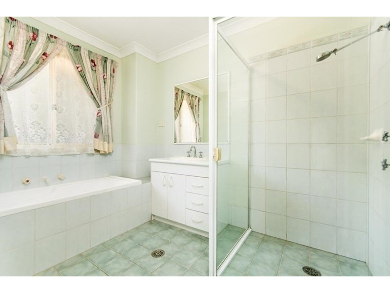 6 Wesley Place, Cherrybrook NSW 2126