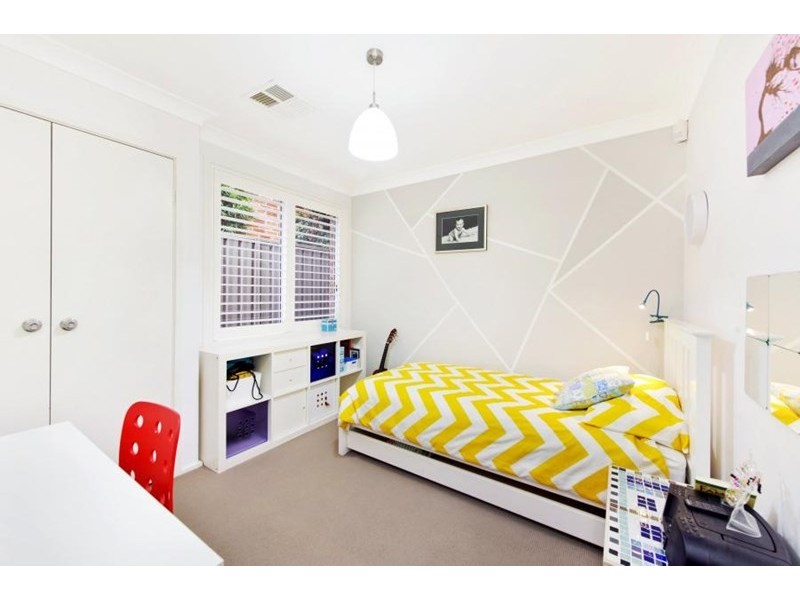 16 Featherwood Avenue, Cherrybrook NSW 2126