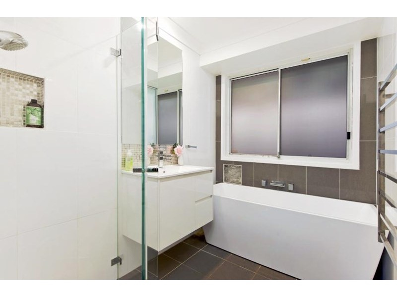 16 Featherwood Avenue, Cherrybrook NSW 2126