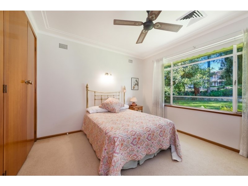 18 Blacks Road, West Pennant Hills NSW 2125