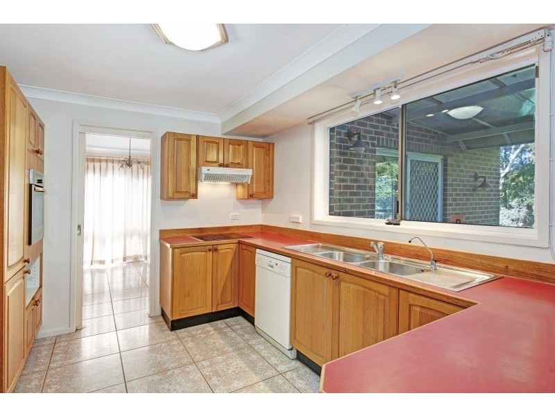 8 Murrumba Place, Castle Hill NSW 2154