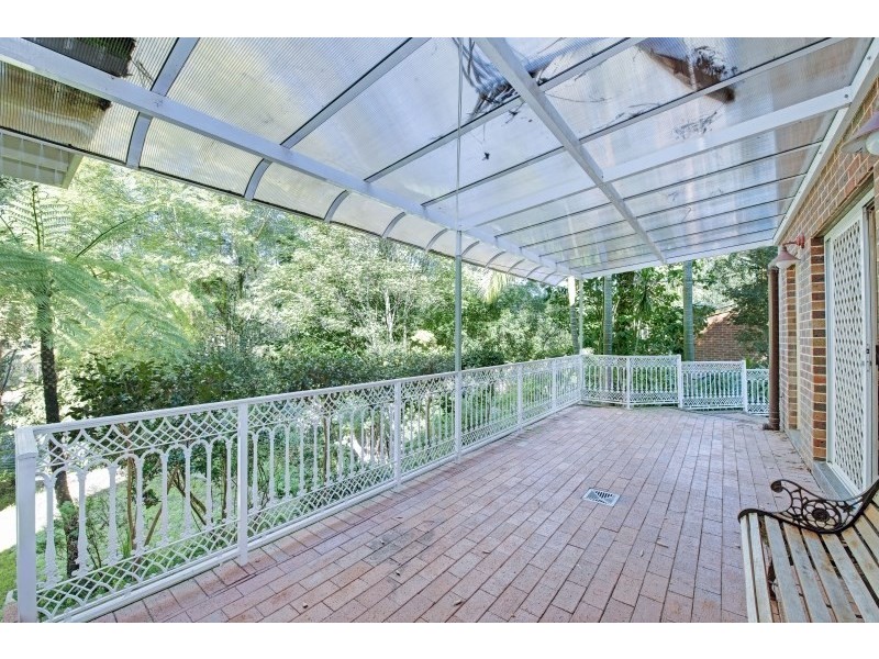 8 Murrumba Place, Castle Hill NSW 2154