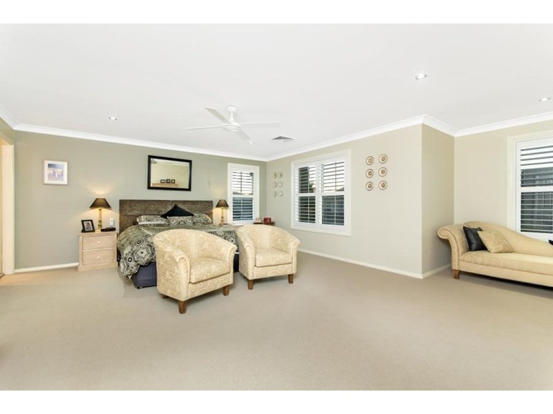 12 Chepstow Drive, Castle Hill NSW 2154
