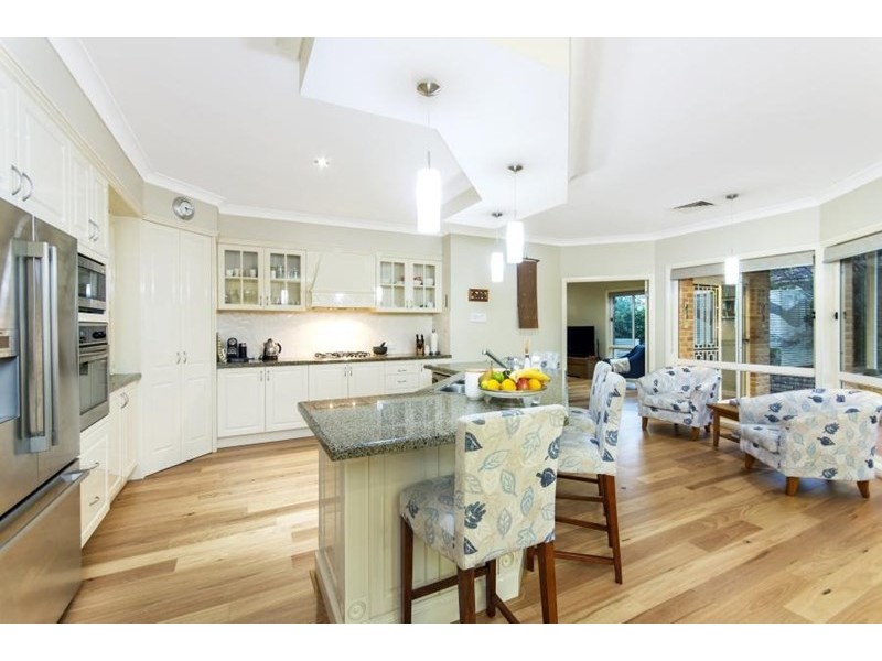 12 Chepstow Drive, Castle Hill NSW 2154