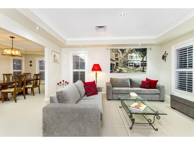 12 Chepstow Drive, Castle Hill NSW 2154