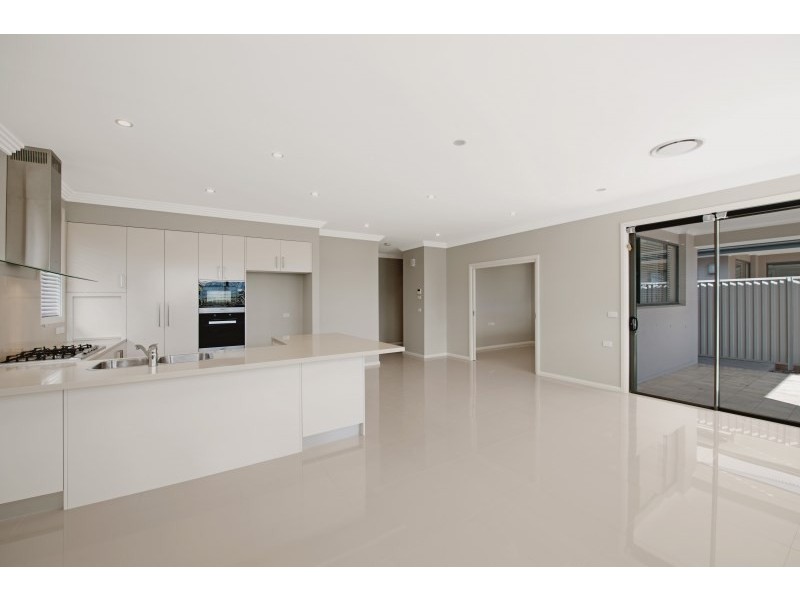 21/28 Rosebank Avenue, Dural NSW 2158