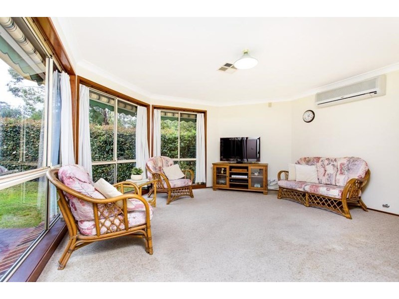 16 Roslyn Place, Cherrybrook NSW 2126
