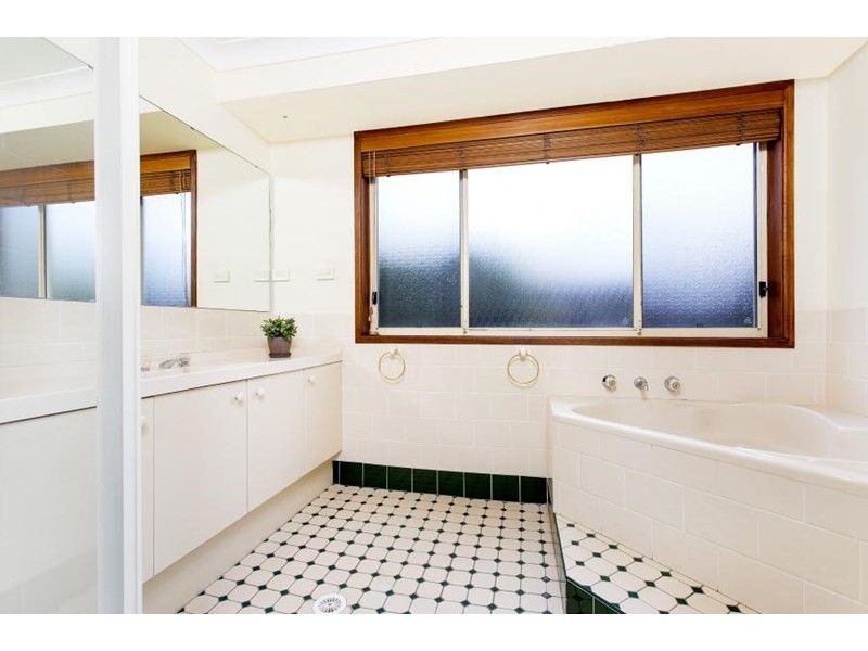 16 Roslyn Place, Cherrybrook NSW 2126