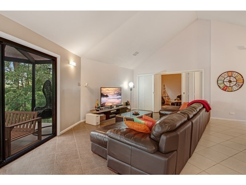 111 Fallon Drive, Dural NSW 2158