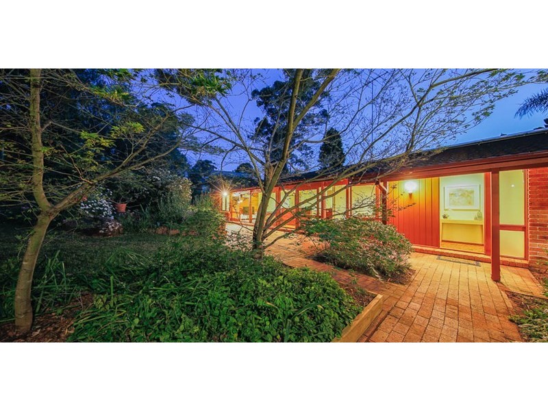 8 Keighran Place, Cherrybrook NSW 2126