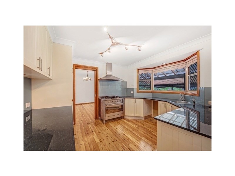 4 Booth Place, Cherrybrook NSW 2126