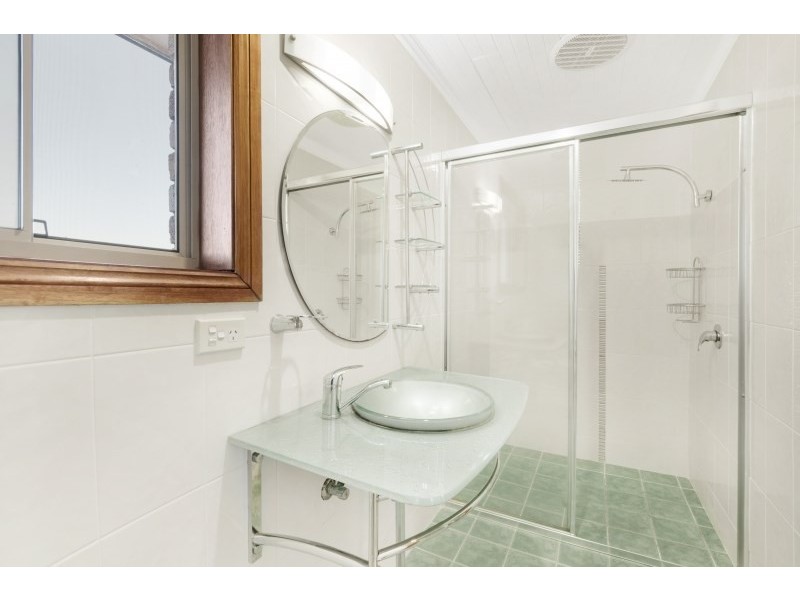 4 Booth Place, Cherrybrook NSW 2126