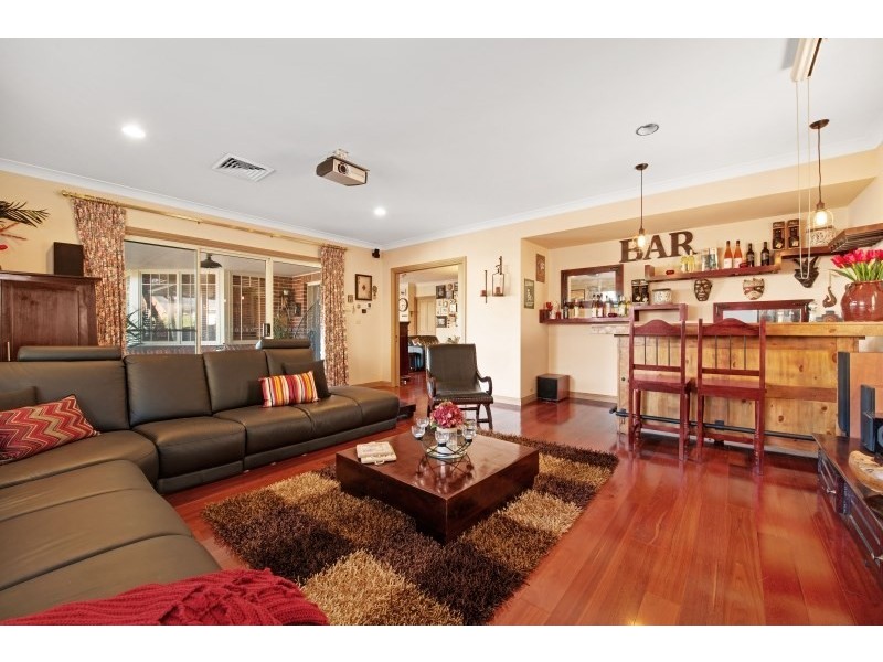 10 Bowen Close, Cherrybrook NSW 2126