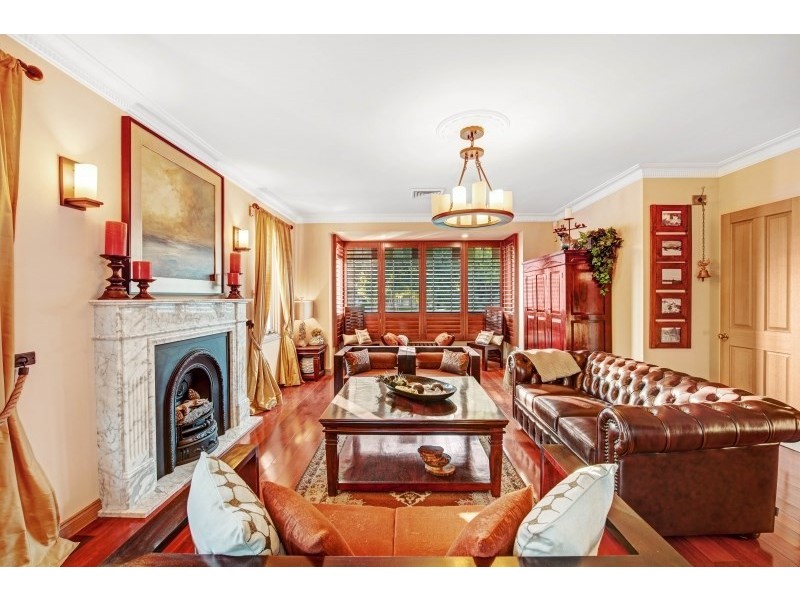 10 Bowen Close, Cherrybrook NSW 2126