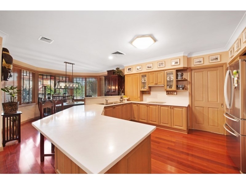 10 Bowen Close, Cherrybrook NSW 2126