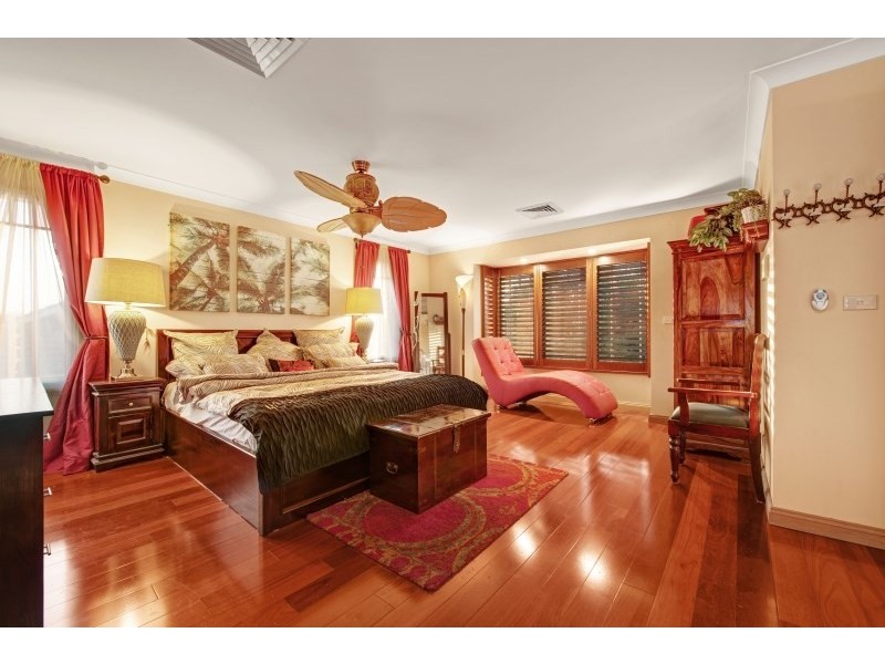 10 Bowen Close, Cherrybrook NSW 2126