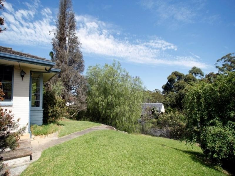 21 – 23 Penderlea Drive, West Pennant Hills NSW 2125