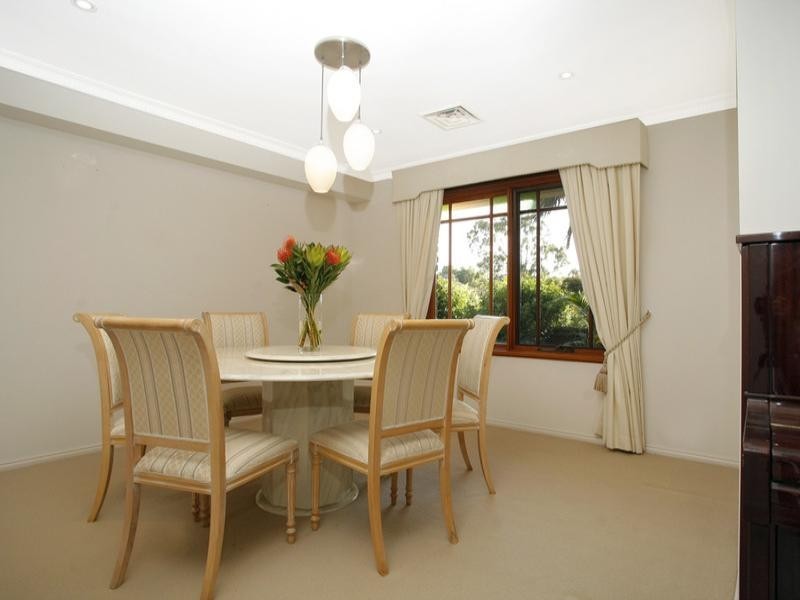 1 Brolga Way, West Pennant Hills NSW 2125