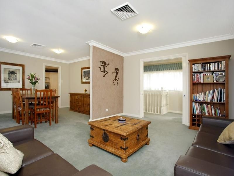 2 Dean Street, West Pennant Hills NSW 2125