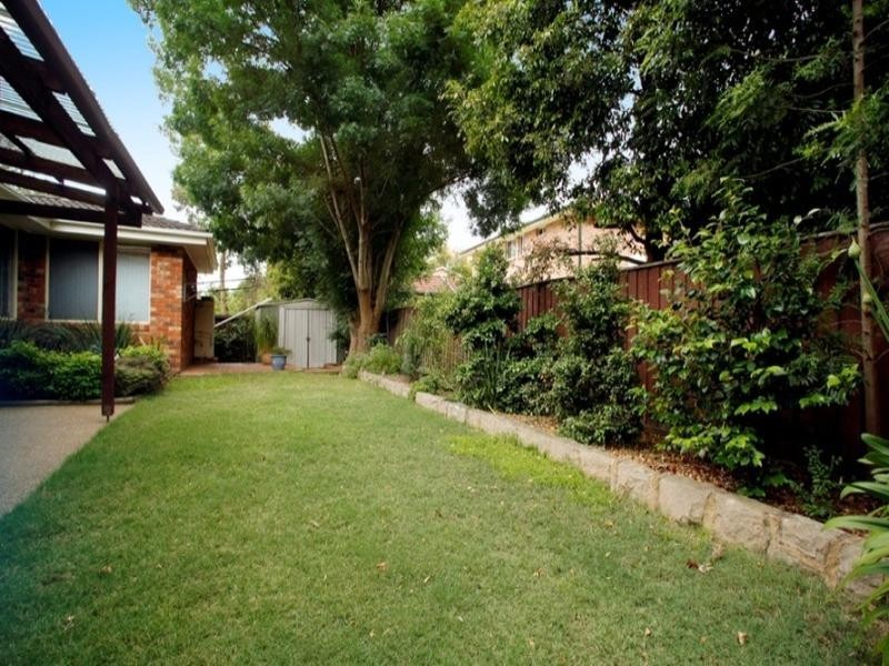 27 Rowena Place, Cherrybrook NSW 2126