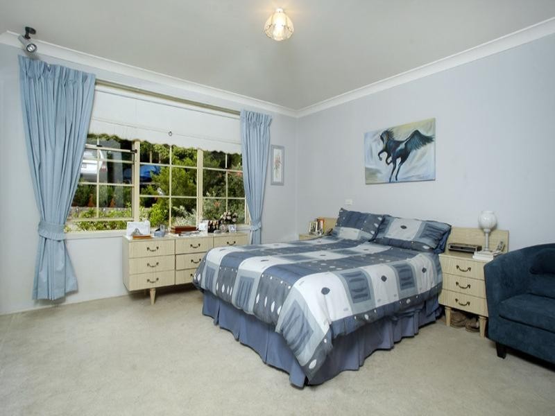 27 Rowena Place, Cherrybrook NSW 2126