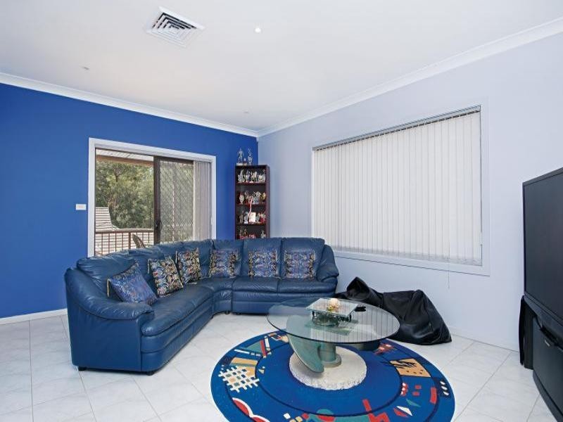 7 Lynton Green, West Pennant Hills NSW 2125