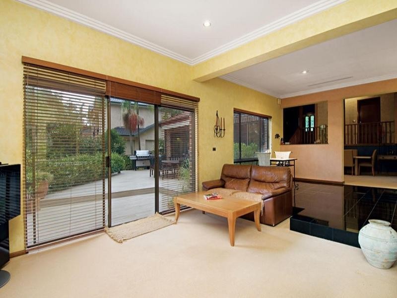 17 Garden Court, West Pennant Hills NSW 2125