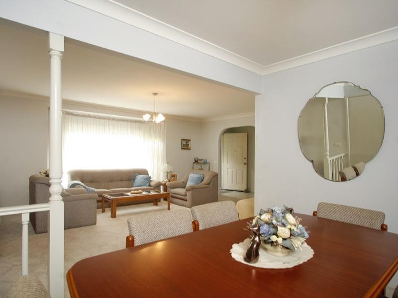 27 Rowena Place, Cherrybrook NSW 2126