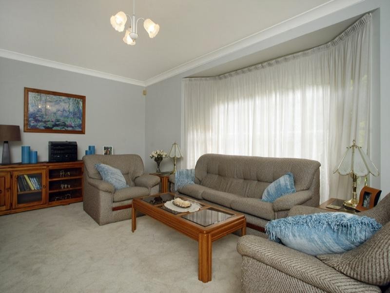 27 Rowena Place, Cherrybrook NSW 2126